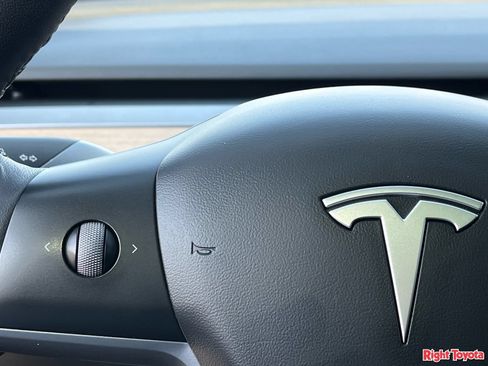 Used 2022 Tesla Model 3 Long Range AWD/4WD image 22