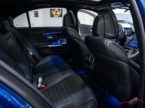 Used 2023 Mercedes-Benz C 300 Sedan image 10
