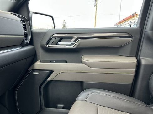 Certified 2023 Chevrolet Silverado 1500 ZR2 w/ Technology Package AWD/4WD image 35