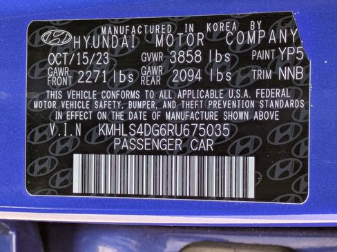 Used 2024 Hyundai Elantra SEL w/ Convenience Package image 23