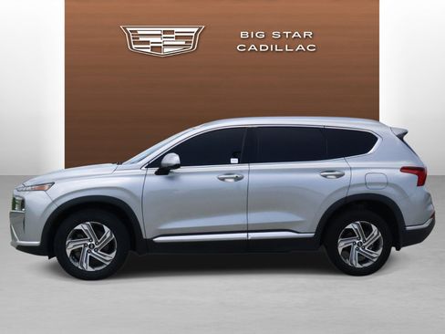 Used 2022 Hyundai Santa Fe SEL FWD image 2