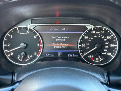 Used 2022 Nissan Altima 2.5 SV w/ SV Premium Package image 32