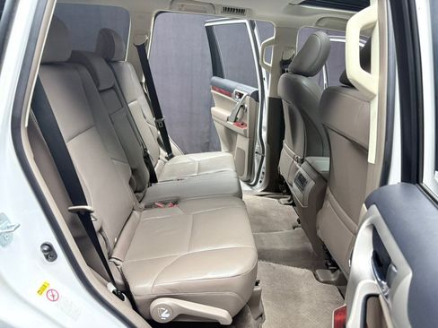 Used 2013 Lexus GX 460 Premium AWD/4WD image 28