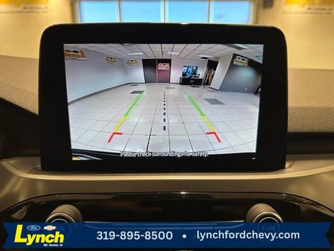 Used 2023 Ford Escape Active w/ Cold Weather Package image 4