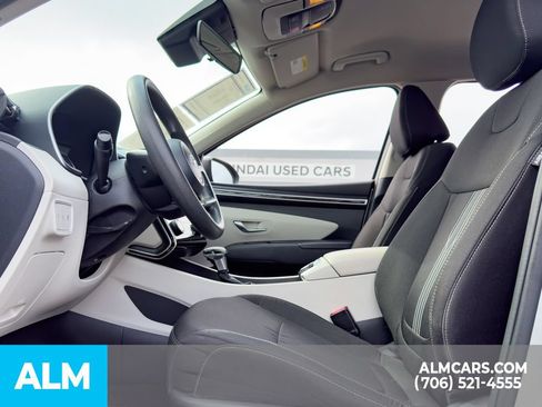 Used 2023 Hyundai Tucson SEL FWD image 9