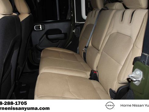 Used 2023 Jeep Wrangler Unlimited w/ Cold Weather Group AWD/4WD image 5