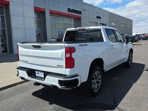 Used 2021 Chevrolet Silverado 1500 RST w/ Texas Edition Plus AWD/4WD image 2