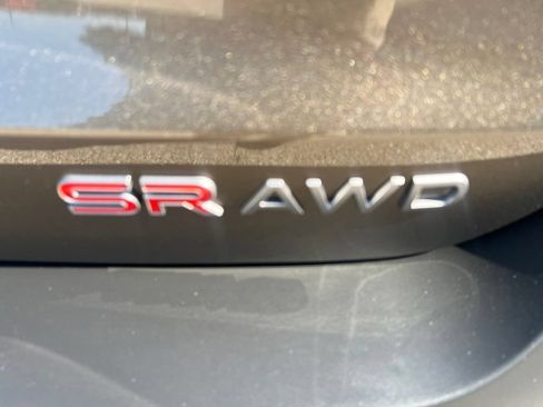 Certified 2025 Nissan Kicks SR w/ SR Premium Package AWD/4WD image 36