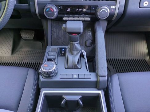 New 2026 Toyota Tacoma TRD Off-Road AWD/4WD image 19