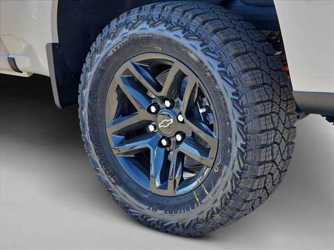 New 2026 Chevrolet Silverado 1500 Custom Trail Boss image 10