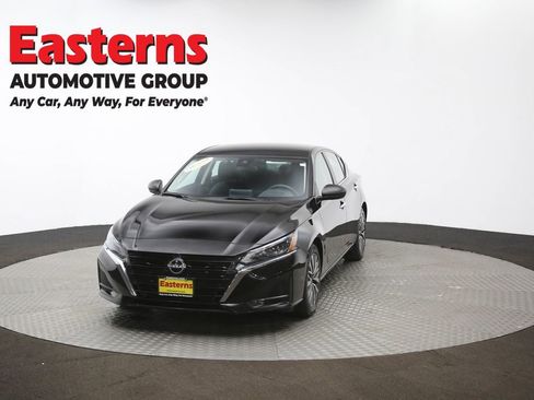 Used 2024 Nissan Altima 2.5 SV image 54
