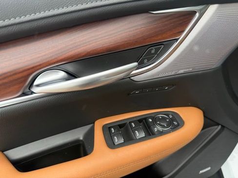 New 2026 Cadillac XT5 Premium Luxury w/ Driver Assist Package image 14