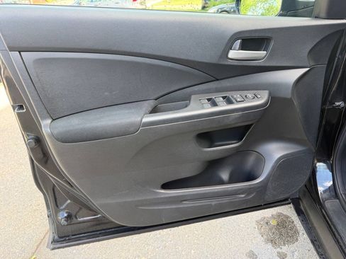Used 2014 Honda CR-V LX image 16