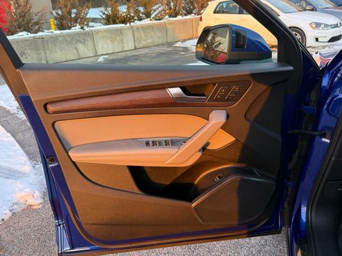 Used 2022 Audi Q5 2.0T Premium Plus w/ Premium Plus Package image 18