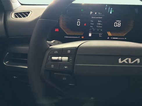 New 2026 Kia K4 EX image 23