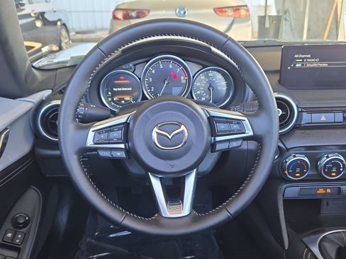 Certified 2025 MAZDA MX-5 Miata Grand Touring w/ Weather Package RWD image 13