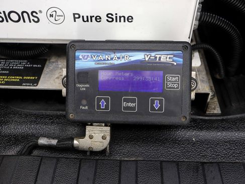 Used 2019 Ford F550 4x4 SuperCab Super Duty image 33