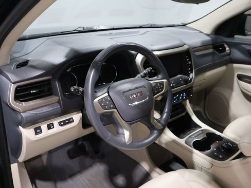 Used 2022 GMC Acadia Denali w/ Denali Ultimate Package image 17