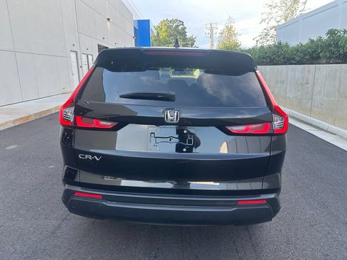 Used 2024 Honda CR-V EX image 5