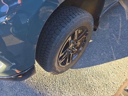 New 2026 Chevrolet Silverado 1500 LT Trail Boss w/ LT Trail Boss Premium Package image 7