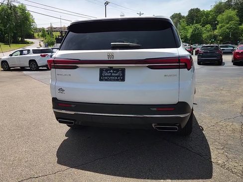 Used 2025 Buick Enclave Preferred FWD image 18