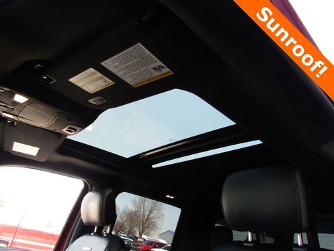 Used 2018 Ford F150 Platinum image 9