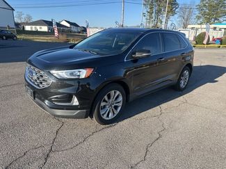 Used 2020 Ford Edge Titanium video 2