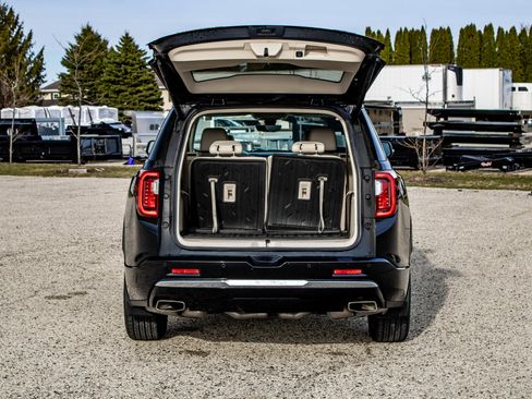 Used 2020 GMC Acadia Denali w/ Denali Ultimate Package image 7