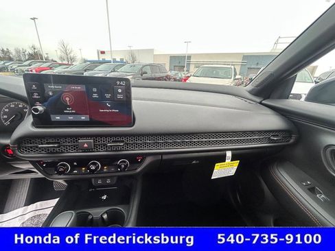 Certified 2026 Honda HR-V Sport image 19