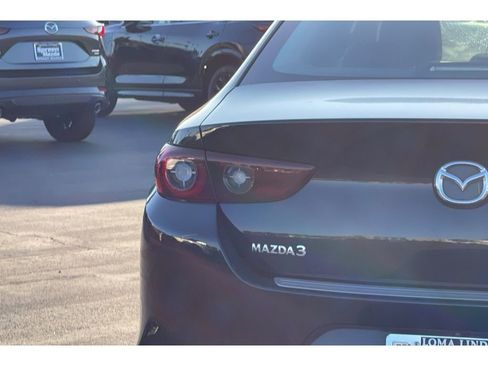 Certified 2022 MAZDA MAZDA3 s image 44
