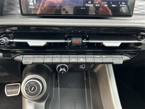 Used 2024 Alfa Romeo Tonale Veloce w/ Premium Interior Package image 21