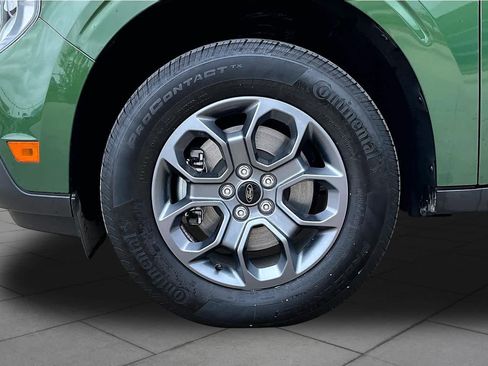 Used 2025 Ford Maverick XLT w/ XLT Luxury Package image 11