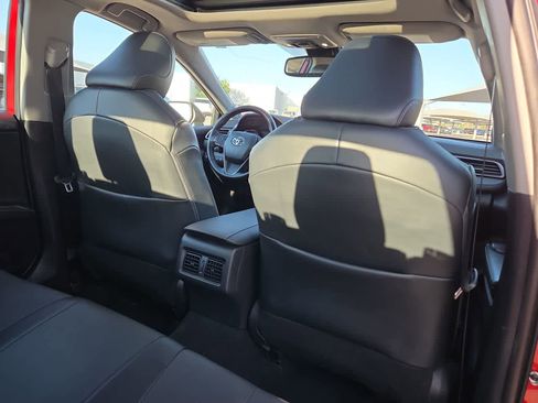 Used 2022 Toyota Camry XSE image 16