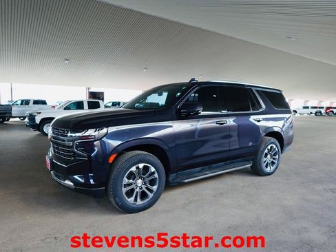Used 2022 Chevrolet Tahoe LT w/ Luxury Package image 3
