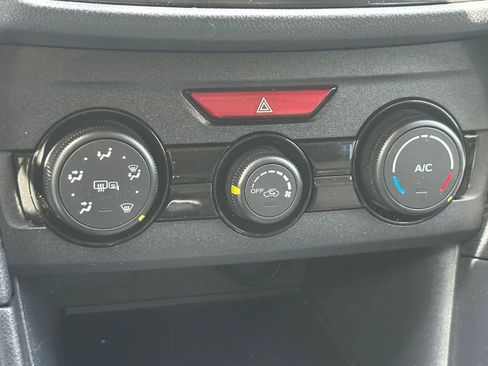 Used 2019 Subaru Crosstrek 2.0i Premium image 25