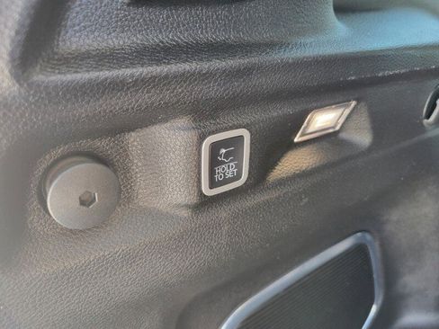 Used 2021 Jeep Grand Cherokee L Limited image 8