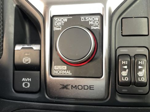 Used 2021 Subaru Forester Touring image 9