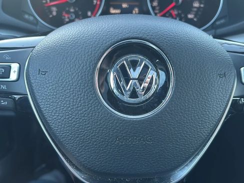 Used 2017 Volkswagen Passat 1.8T SE image 43