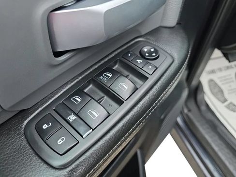 Used 2021 RAM 3500 Big Horn w/ Level 2 Equipment Group AWD/4WD image 15