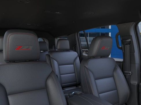 New 2026 Chevrolet Traverse Z71 AWD/4WD image 25