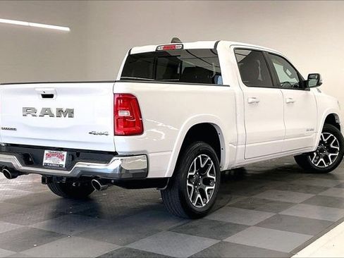 Used 2025 RAM 1500 Laramie AWD/4WD image 13