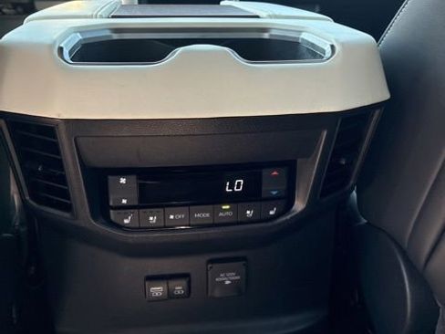 Used 2023 Toyota Sequoia Capstone AWD/4WD image 11