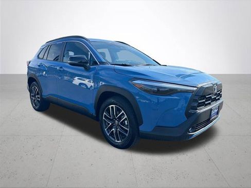 Certified 2026 Toyota Corolla Cross XLE AWD/4WD image 6