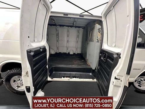 Used 2016 Chevrolet Express 2500 image 28