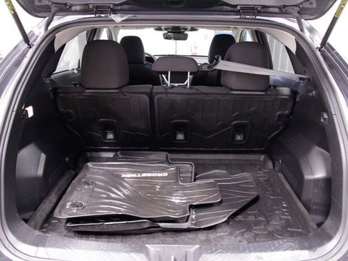 Used 2024 Subaru Crosstrek 2.0i Premium image 20