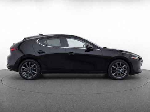 Used 2020 MAZDA MAZDA3 AWD Hatchback w/ Preferred Pkg image 8