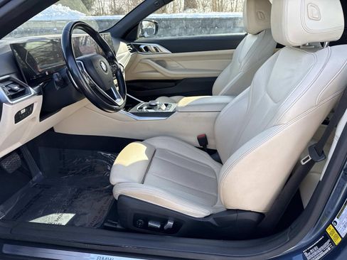 Used 2024 BMW 430i Convertible image 28
