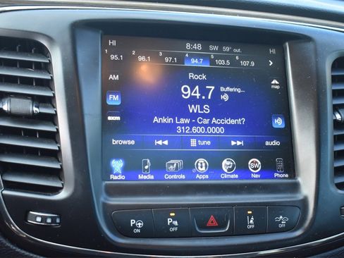 Used 2015 Chrysler 200 C w/ Navigation & Sound Group I image 30