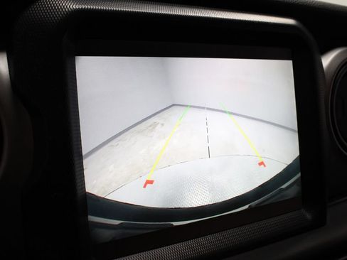 Used 2021 Jeep Wrangler Unlimited Sport AWD/4WD image 4