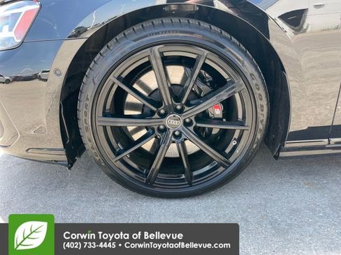 Used 2023 Audi S8 AWD/4WD image 26